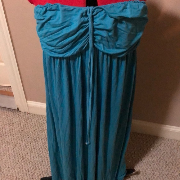 Cute Newport News Tube dress😍 - Picture 2 of 2